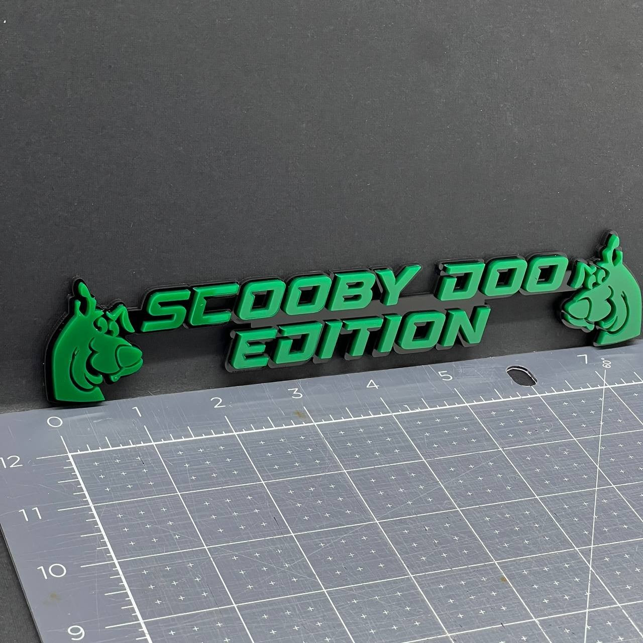 1x Scooby Doo Edition Emblem – 3D Multicolor Acrylic Car Badge Decal Sticker