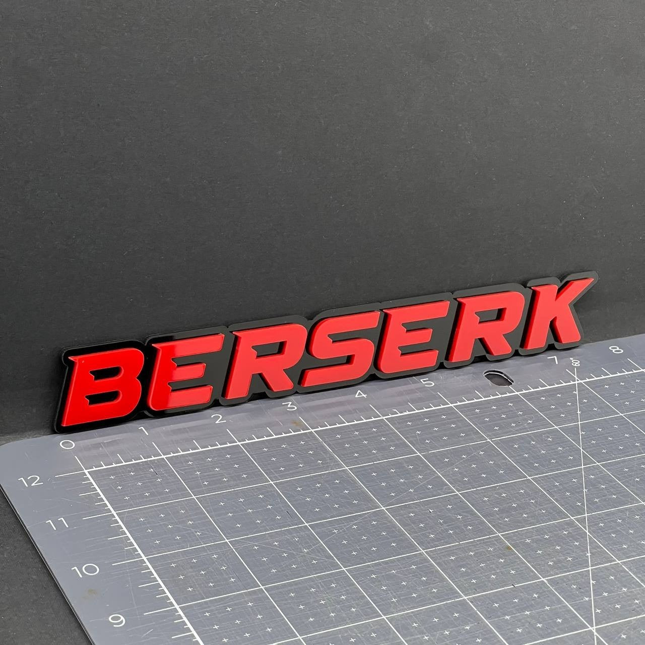 1pc BERSERK 3D Emblem Badge – Multicolor Acrylic Car Decal for Fender & Tailgate