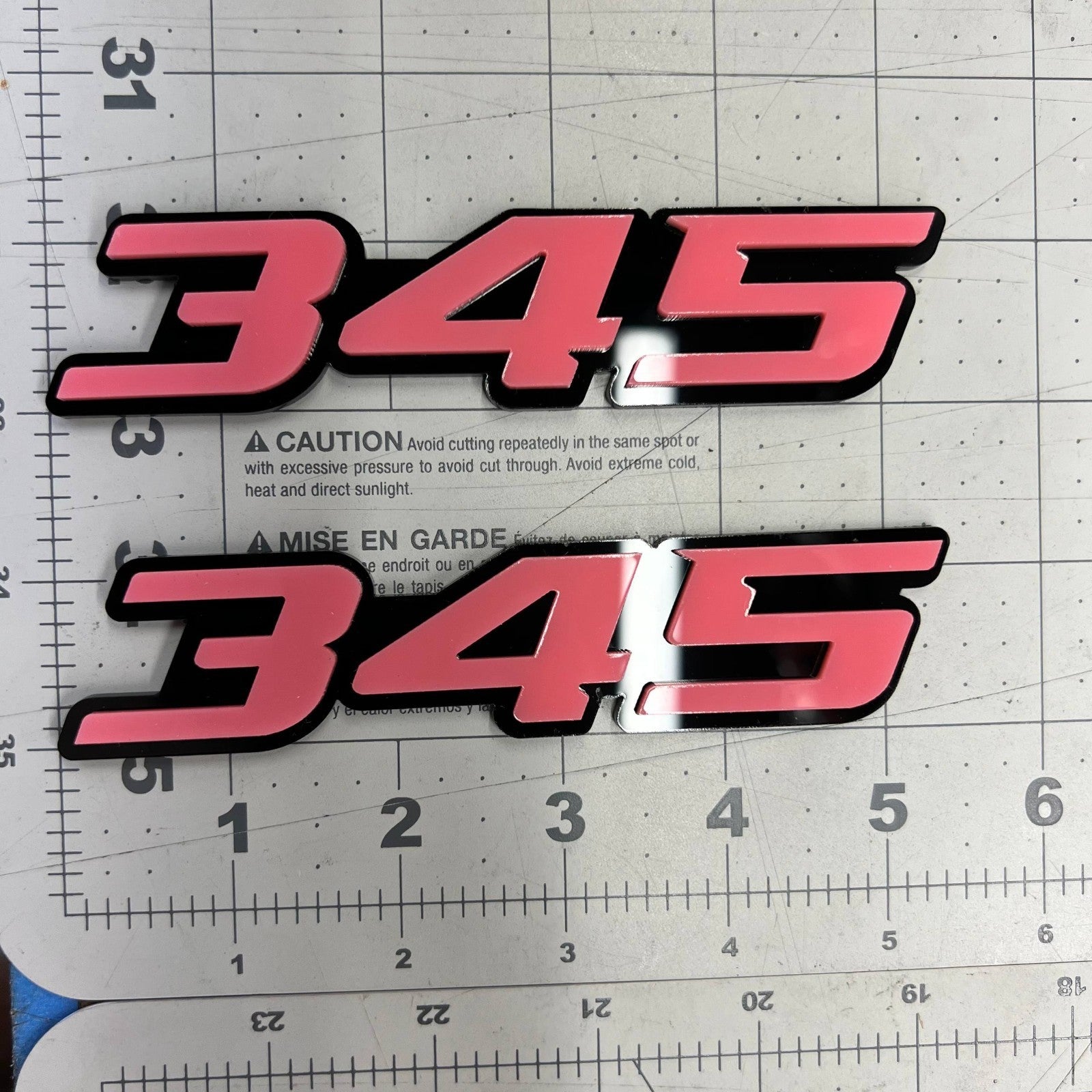 2PCS 345 Emblems – Custom 3D Acrylic Engine Fender & Trunk Badges