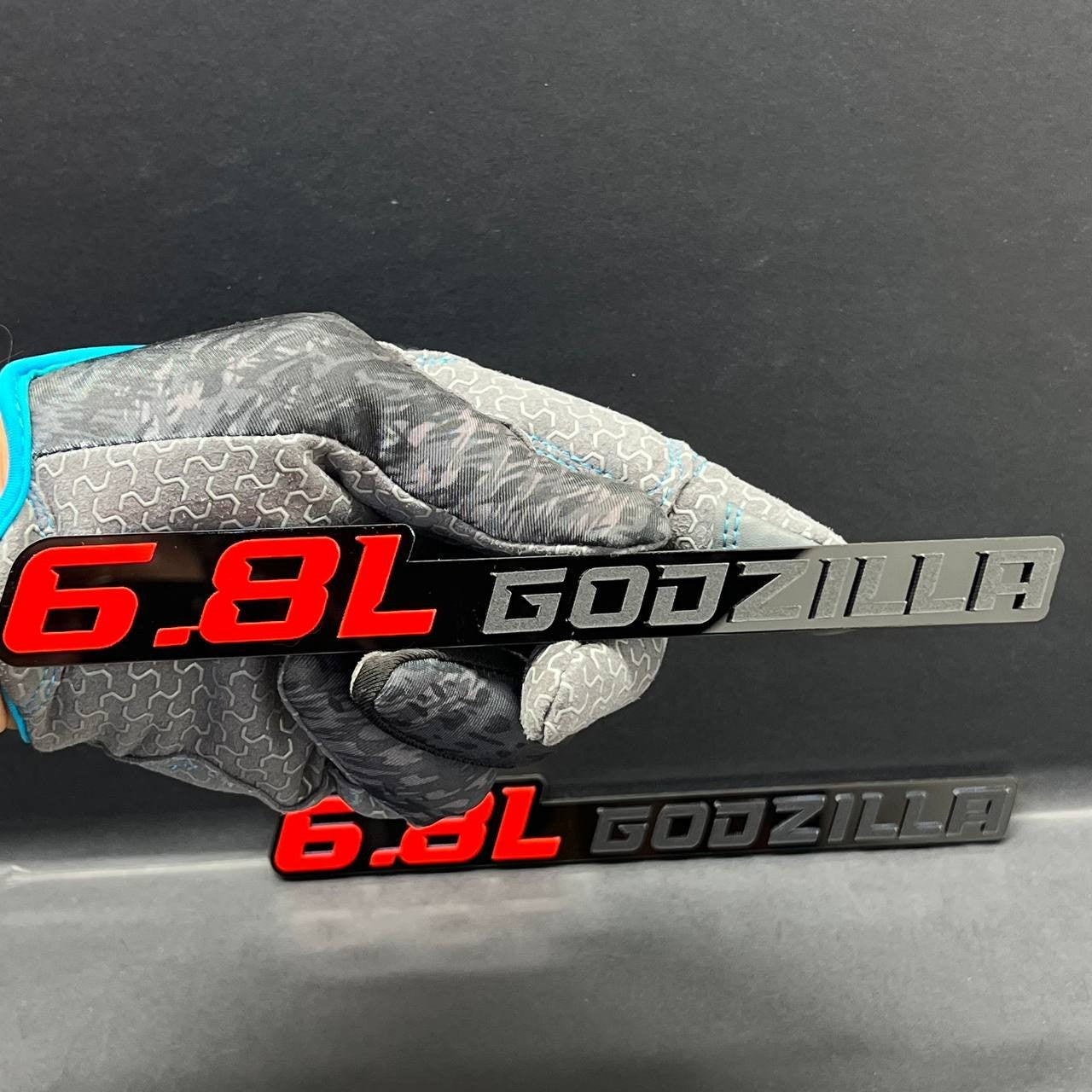 6.8L GODZILLA EMBLEMS QTY 2 FENDER EXTERIOR 6.8L ENGINE BADGE PAIR 3D EMBLEMS