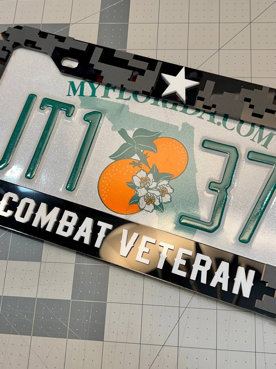 COMBAT VETERAN Black License Plate Frame Cover, Frame, car frame