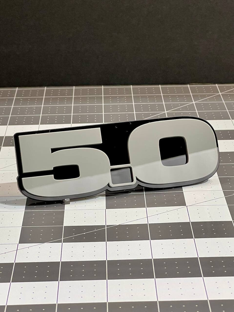 2pcs 5.0 Emblem Multicolor Badges White On Black Fender Angry Aggressive Racing