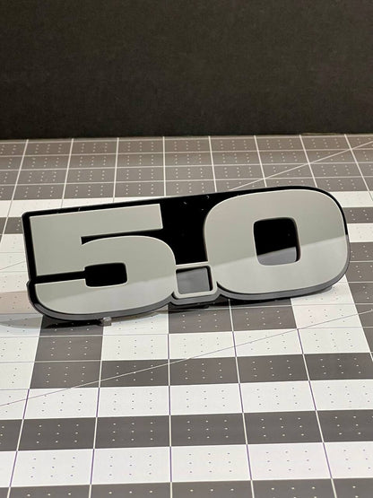 2pcs 5.0 Emblem Multicolor Badges White On Black Fender Angry Aggressive Racing