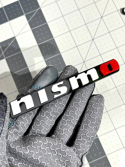 2pcs NISMO Emblem Car Side Fender Grill Trunk Badge Sticker Decal