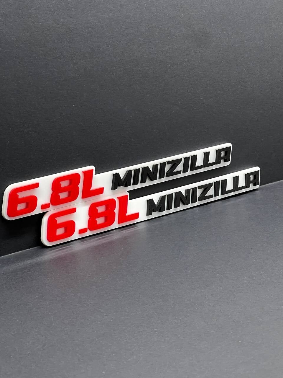 6.8L EMBLEMS QTY 2 FENDER EXTERIOR 6.8L ENGINE BADGE PAIR 3D ACRYLIC DECAL