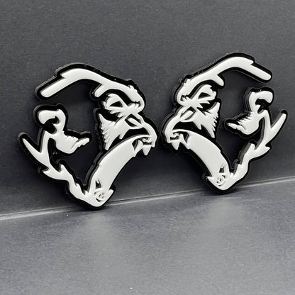 2PCS Gorilla Emblem Badges – Aggressive 3D Acrylic Car & SUV Fender Decals