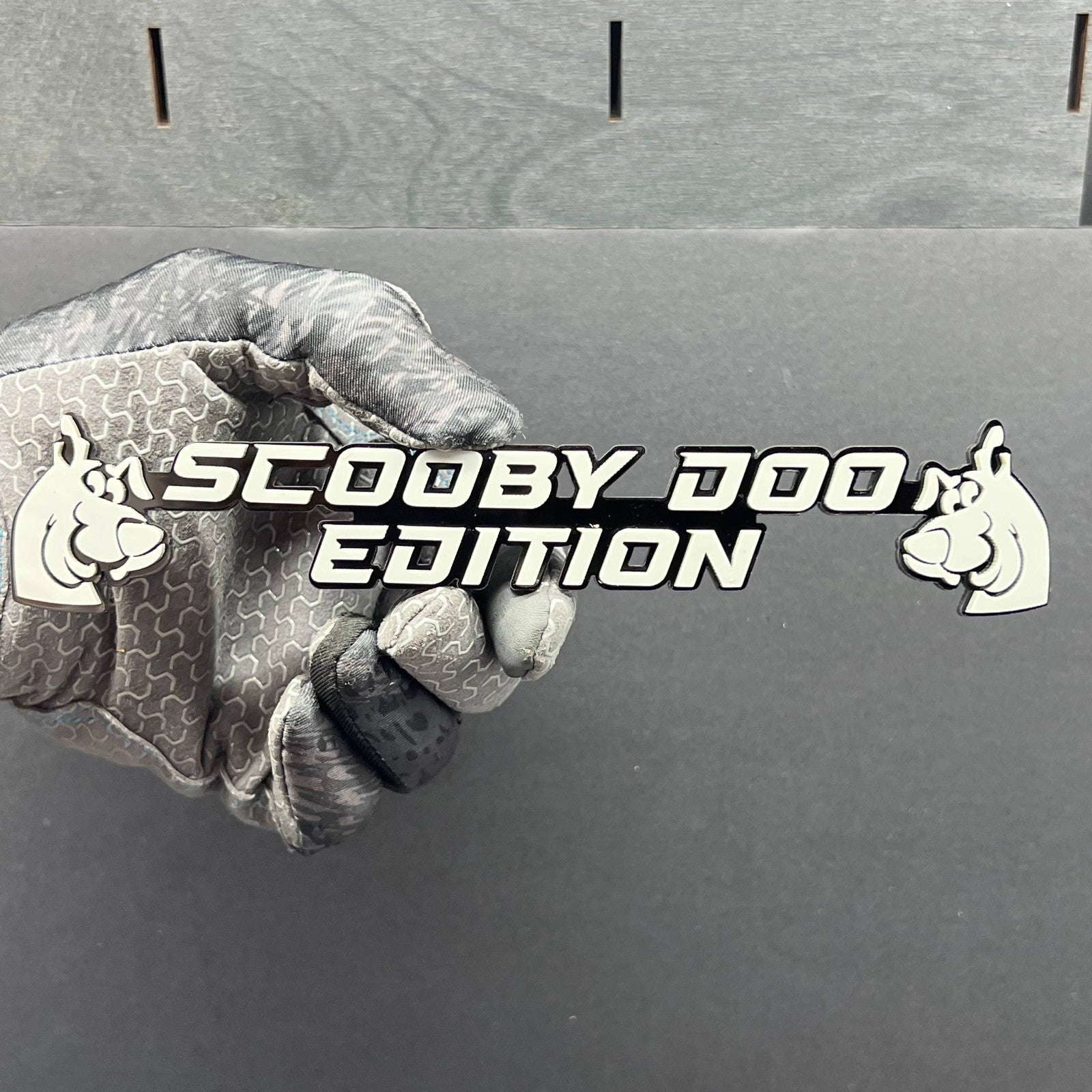 1PC Scooby Doo Edition Emblem – 3D Multicolor Acrylic Fender & Trunk Badge