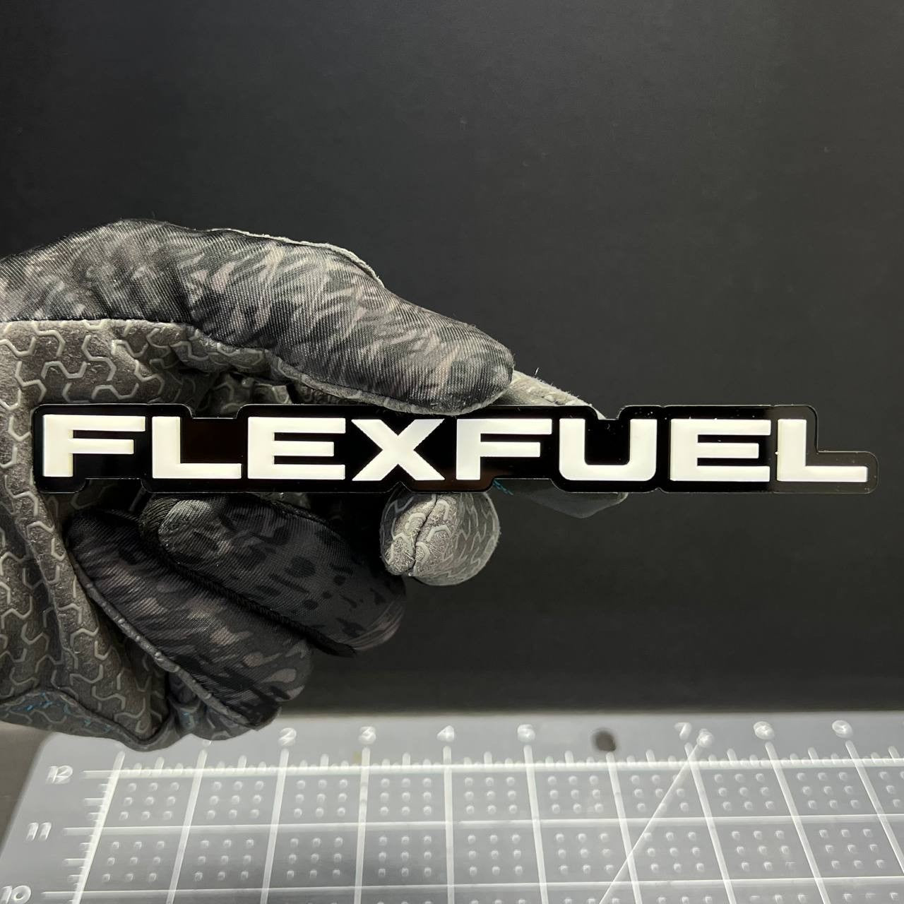 1PC FLEXFUEL Emblem – 3D Multicolor Acrylic Car Badge Decal for Fender/Trunk