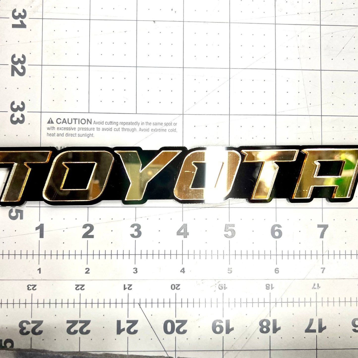1pc Toyota 3D Emblem Badge – Multicolor Acrylic Toyota Car Fender & Trunk Decal