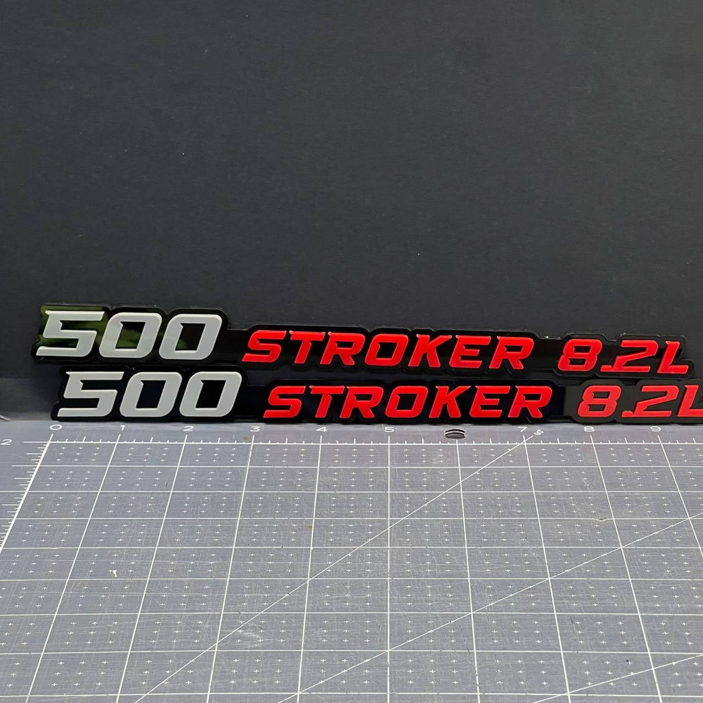 2PCS 500 STROKER 8.2L Emblems – 3D Acrylic Engine Fender Badges for Cars & Truck