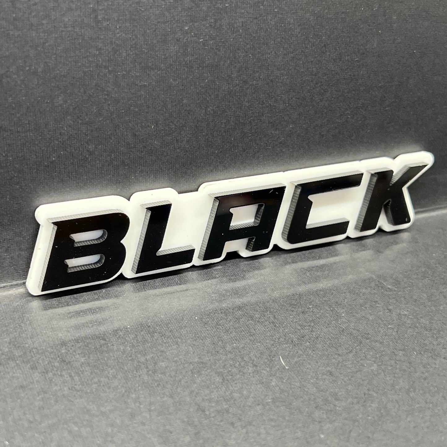 1PCS BLACK Emblem – Durable 3D Multicolor Acrylic Car & SUV Fender Badge