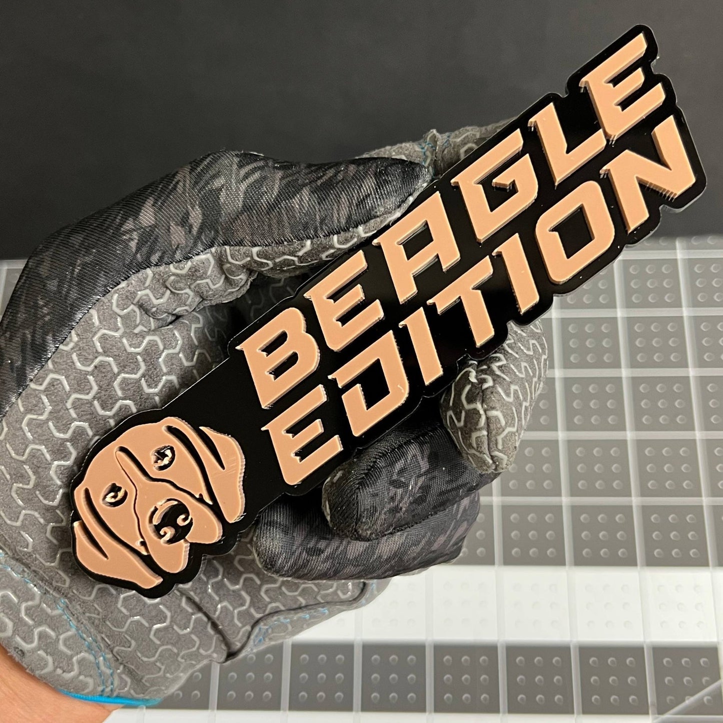 1PC BEAGLE Edition Emblem – Fun 3D Multicolor Acrylic Fender & Trunk Badge