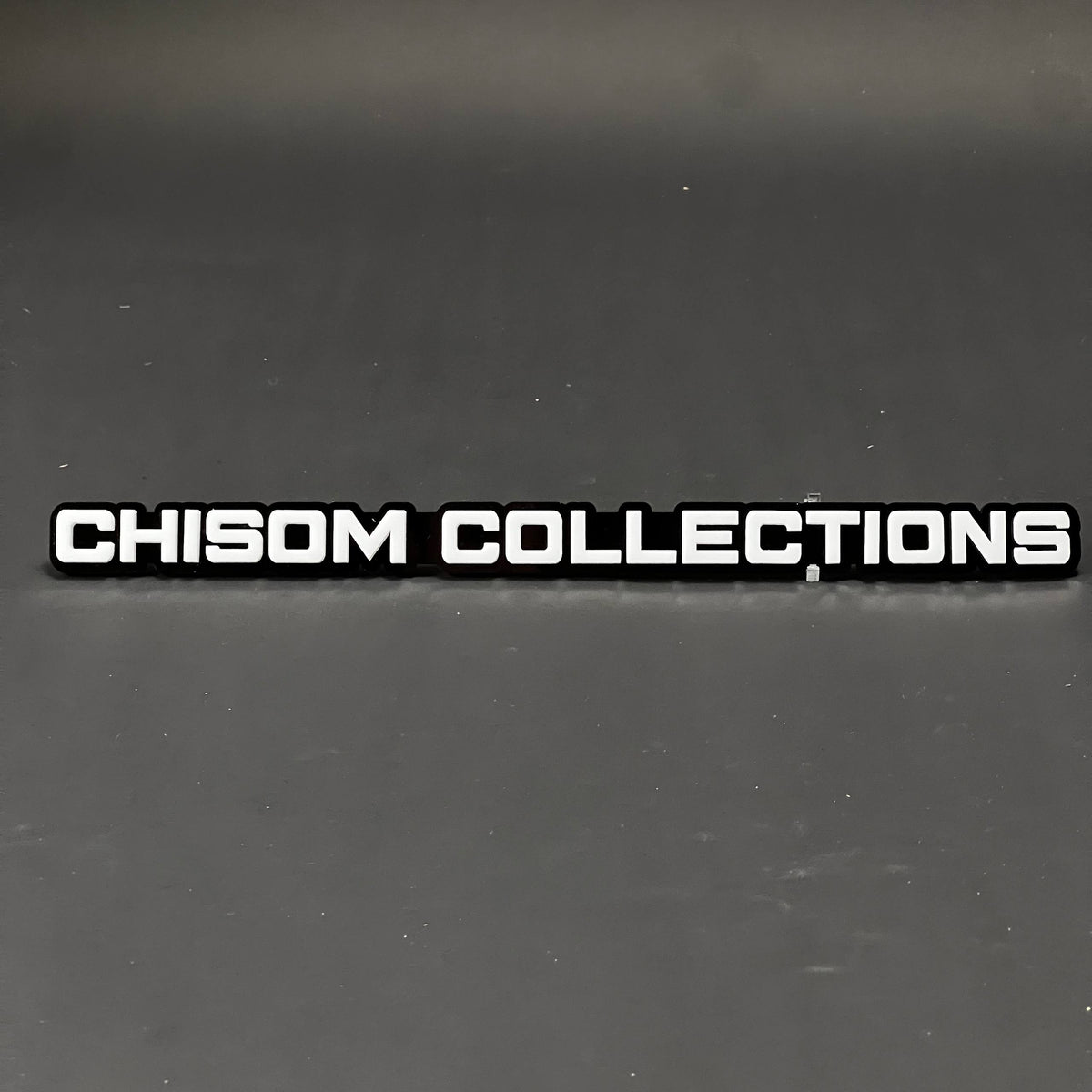 1PC CHISOM COLLECTIONS 3D Acrylic Badge - Car Truck Emblem Fender Sticker