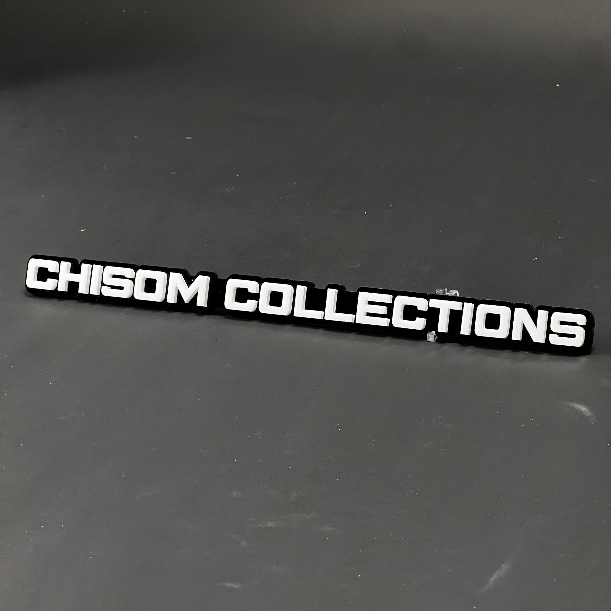 1PC CHISOM COLLECTIONS 3D Acrylic Badge - Car Truck Emblem Fender Sticker