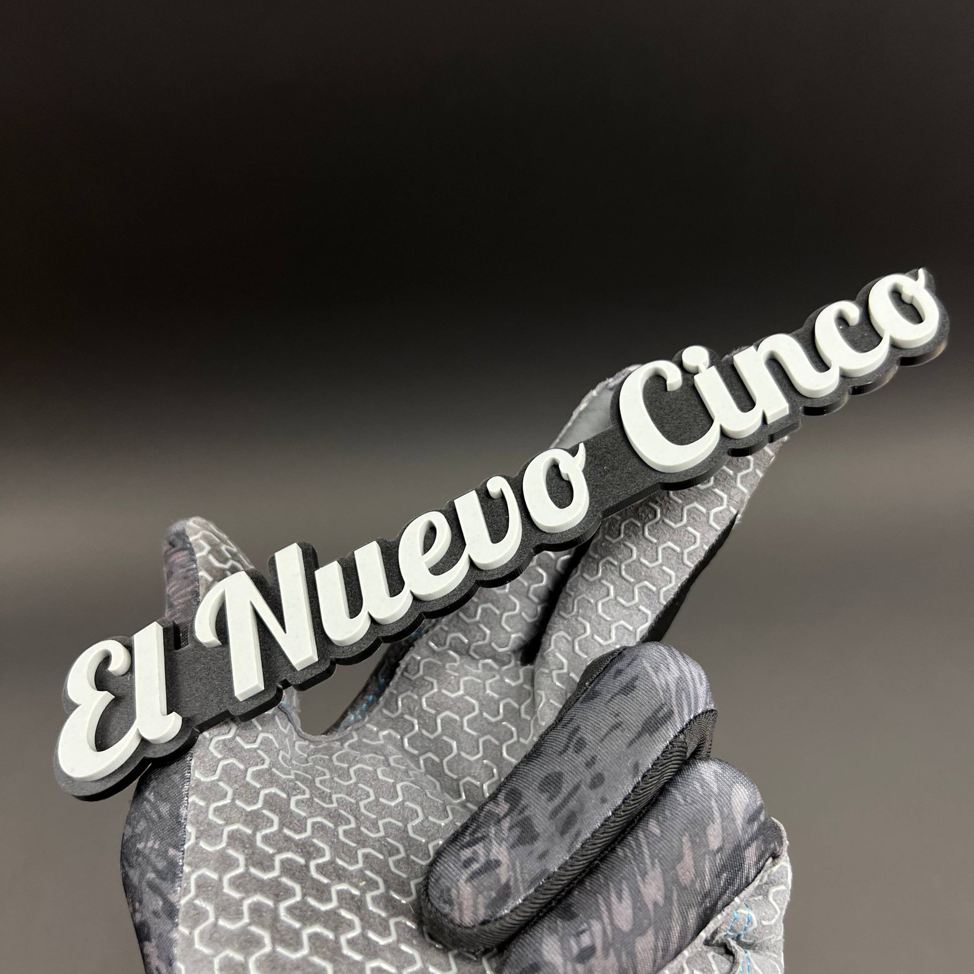 1PC El Nuevo Cinco 3D Acrylic Badge - Car Truck Emblem Fender Sticker
