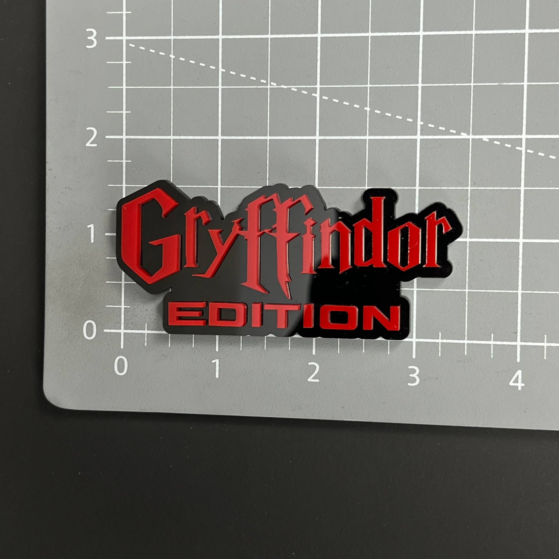 1PC Gryffindor EDITION 3D Acrylic Badge - Car Truck Emblem Fender Sticker