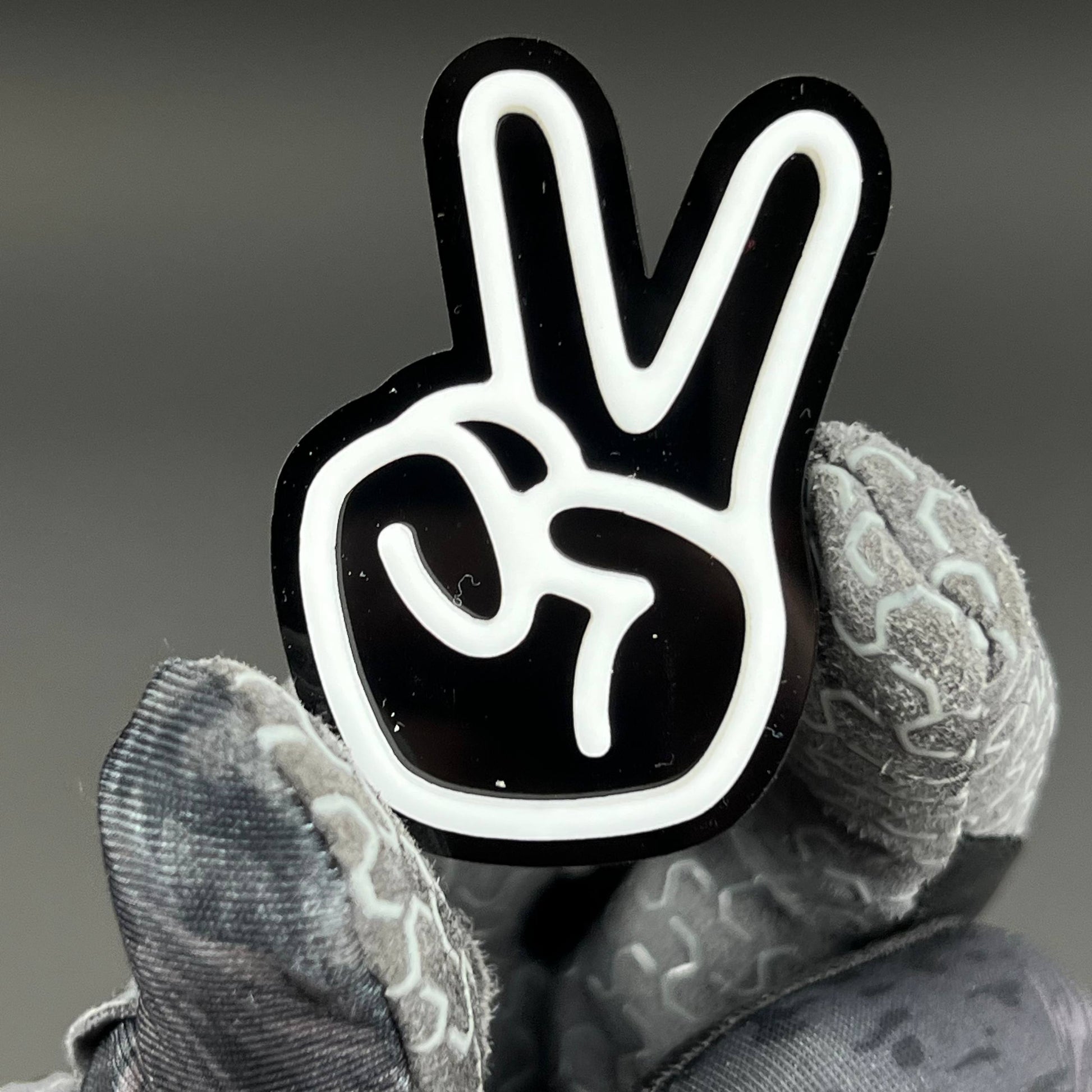 1PC Peace Hand 3D Acrylic Badge - Car Truck Emblem Fender Tailgate Trunk Sticker