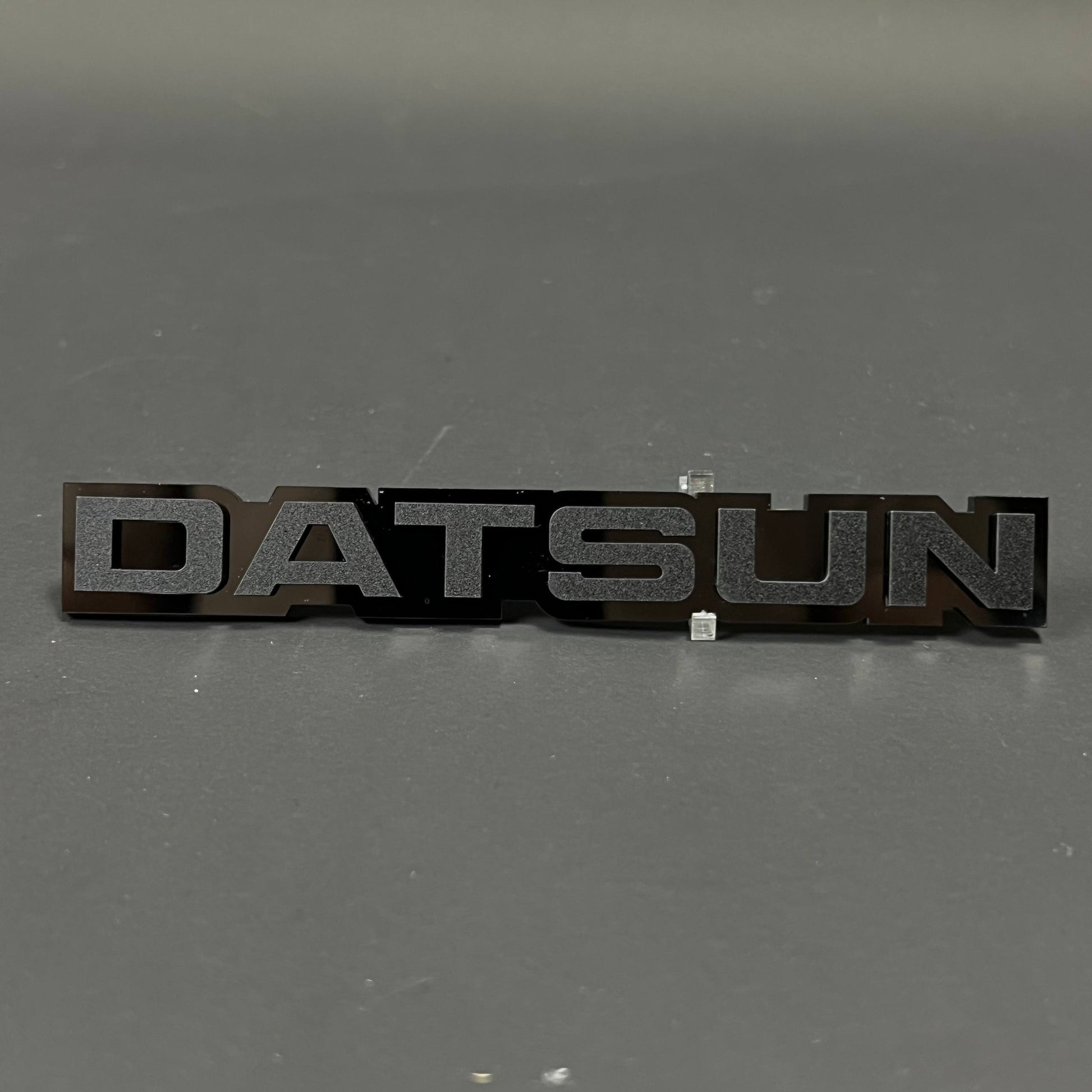 1PC DATSUN 3D Acrylic Badge - Car Truck Emblem Fender Tailgate Trunk Sticker