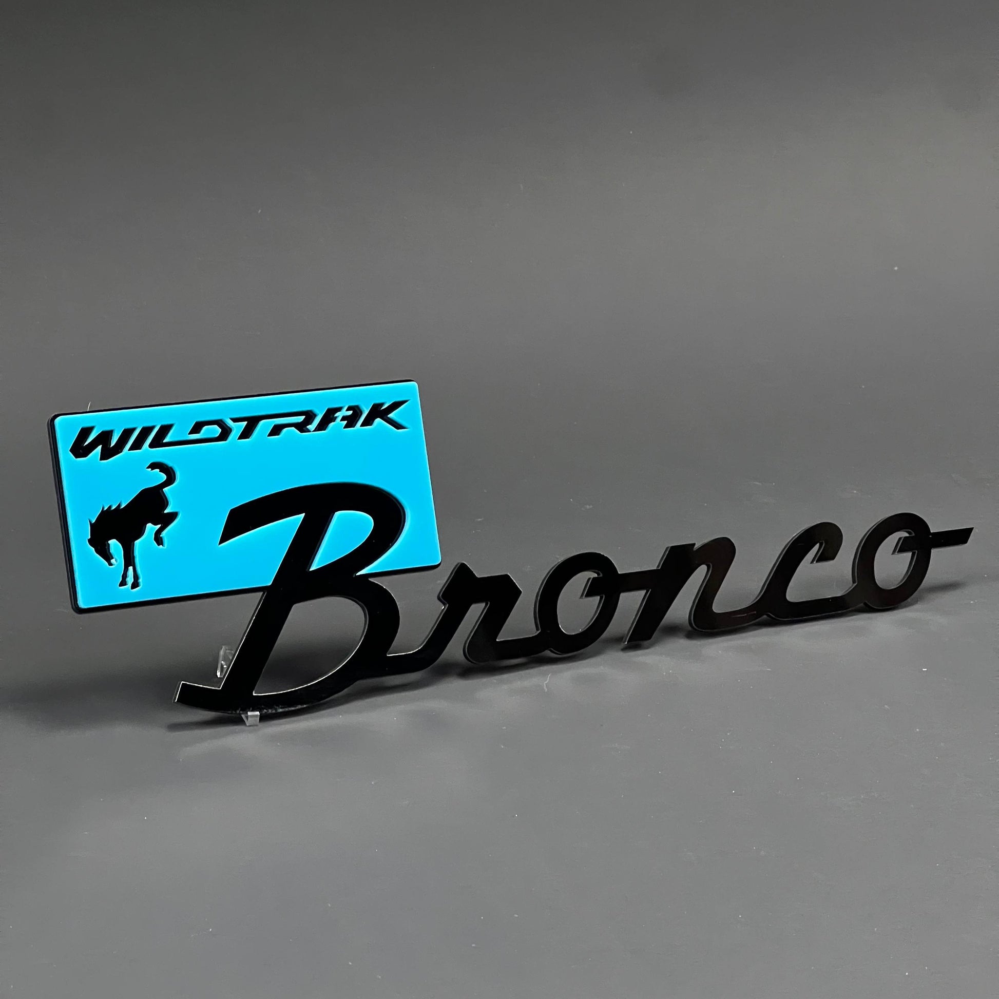 1PC Bronco Wildtrak (Blue) 3D Acrylic Badge - Car Truck Emblem Fender Tailgate Trunk Sticker