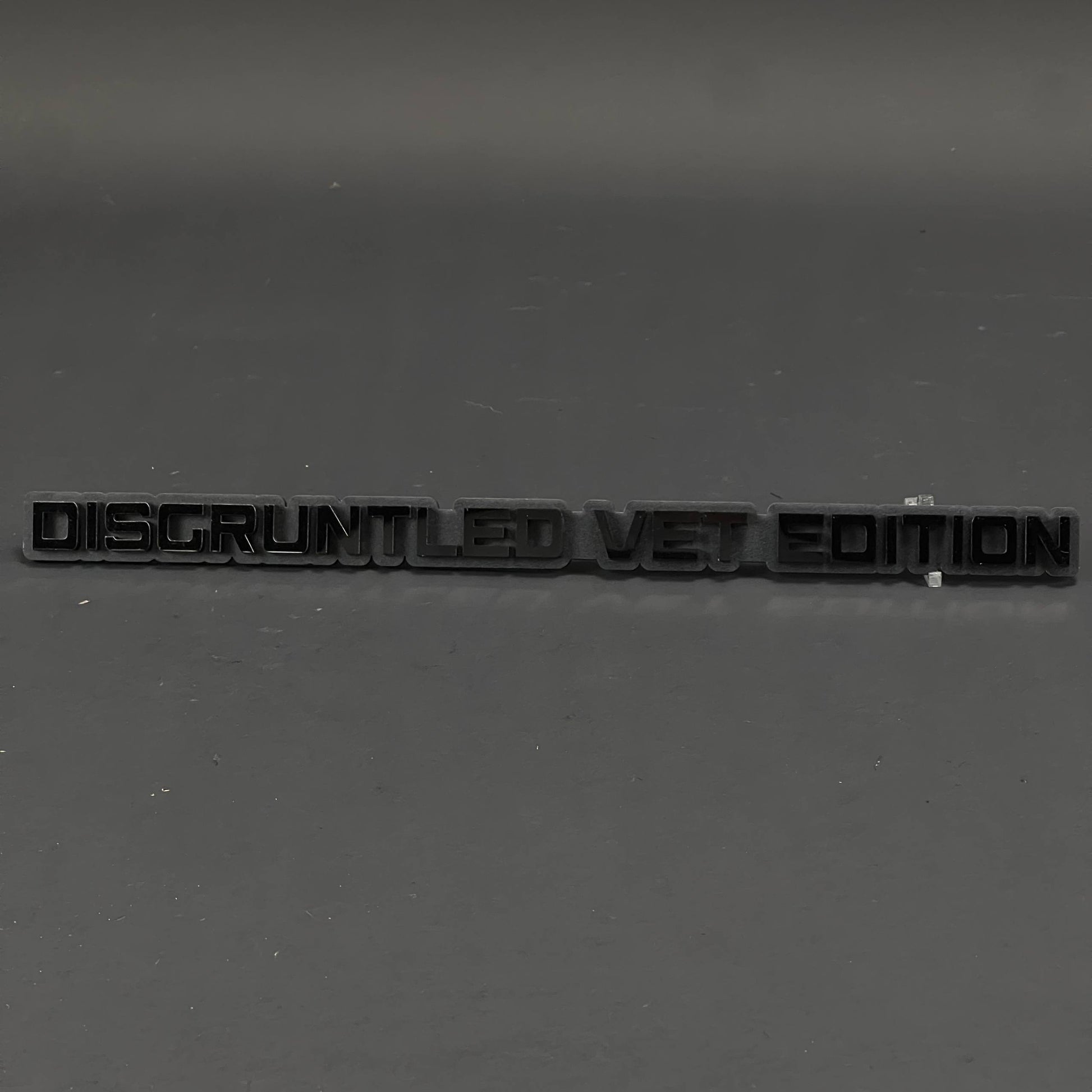 1PC DISGRUNTLED VET EDITION 3D Acrylic Badge - Car Truck Emblem Fender Sticker