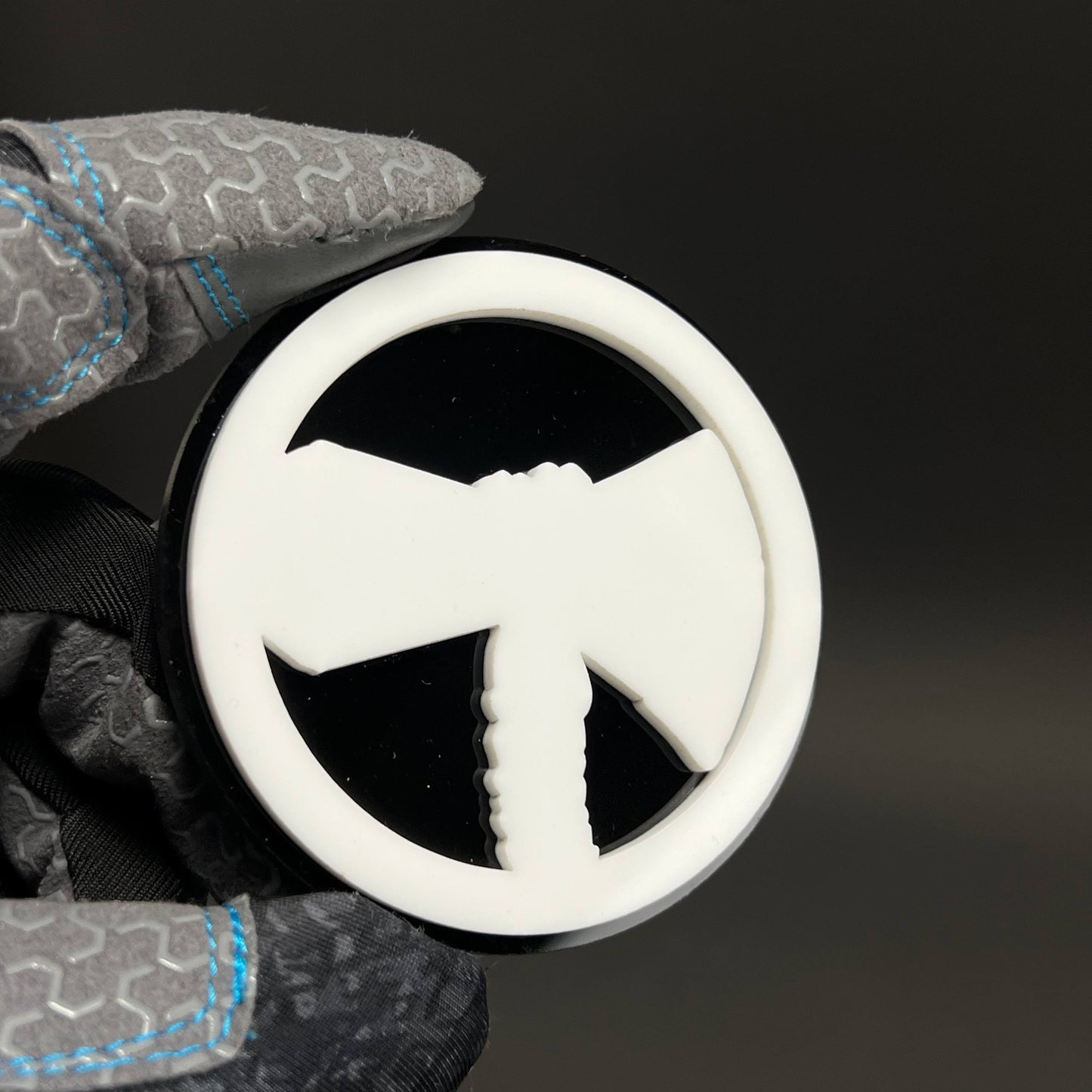 1PC Tomahawk Axe 3D Acrylic Badge - Car Truck Emblem Fender Sticker