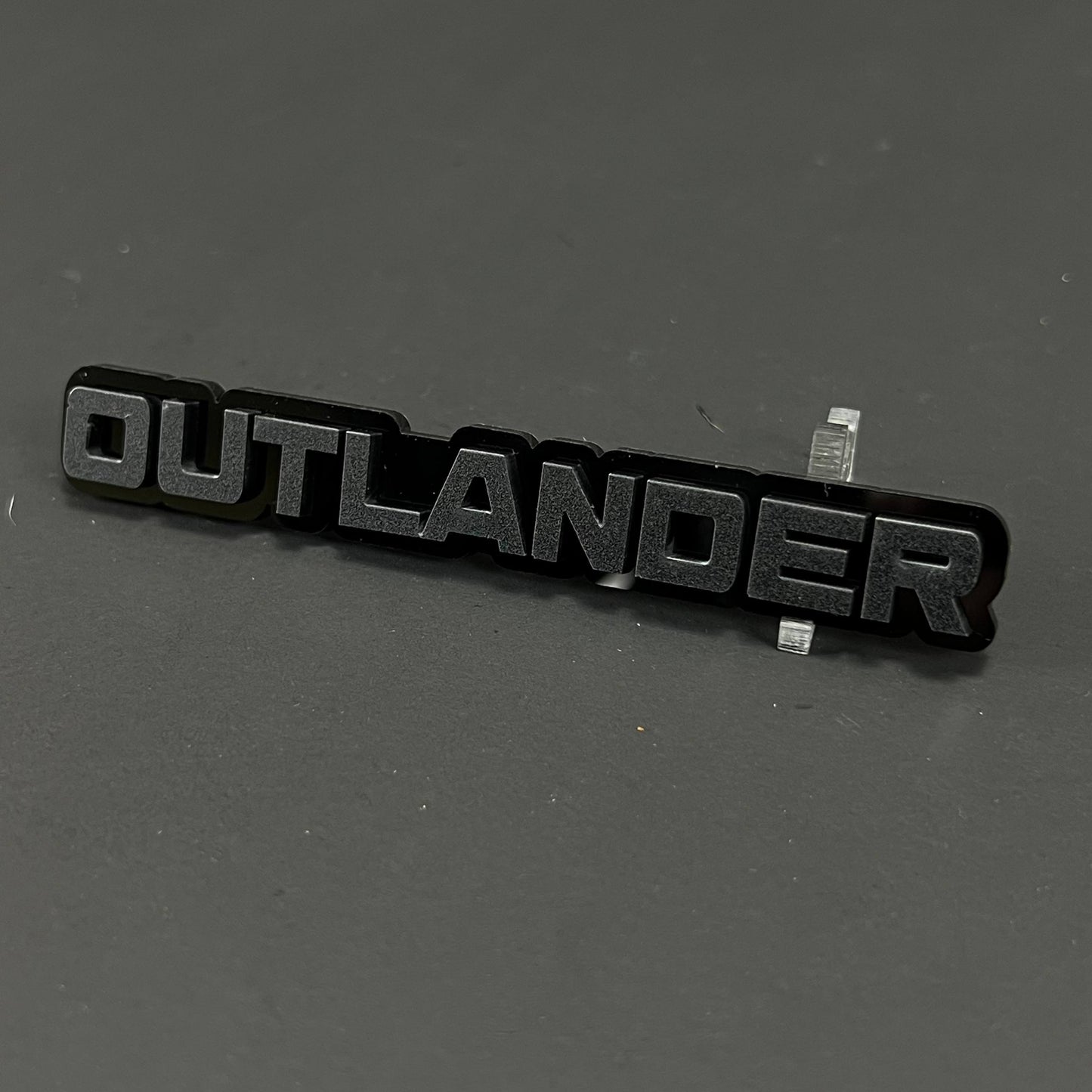 1PC OUTLANDER 3D Acrylic Badge - Car Truck Emblem Fender Tailgate Trunk Sticker