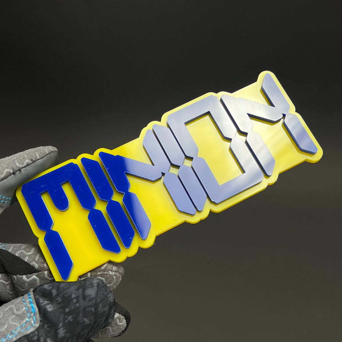 1PC MINION 3D Acrylic Badge - Car Truck Emblem Fender Tailgate Trunk Sticker