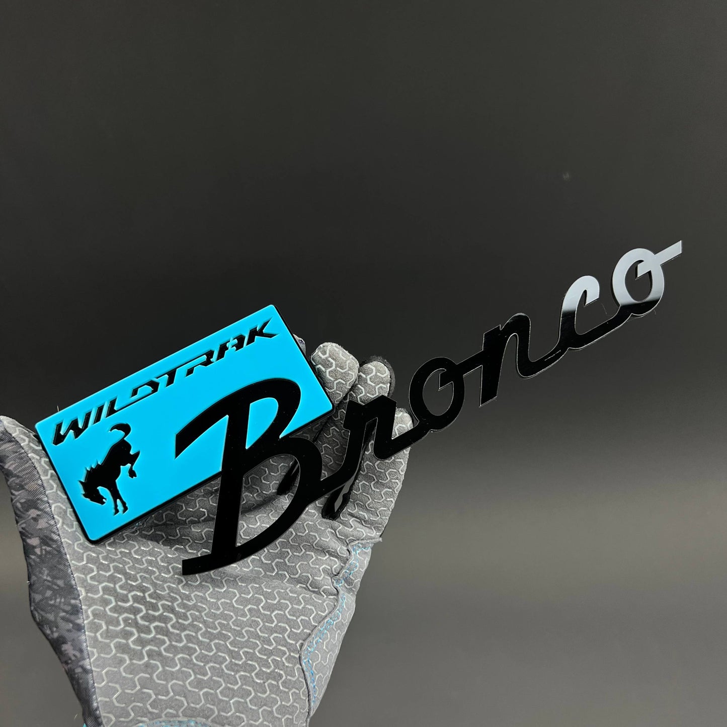 1PC Bronco Wildtrak (Blue) 3D Acrylic Badge - Car Truck Emblem Fender Tailgate Trunk Sticker