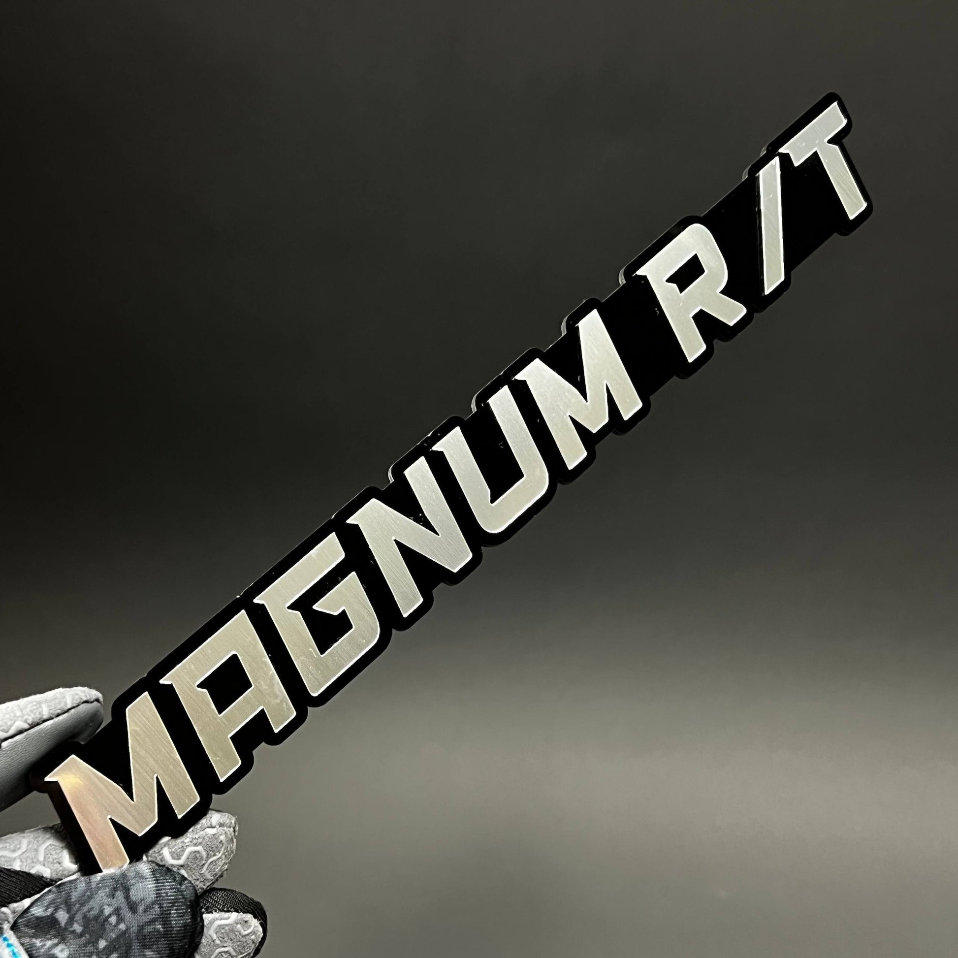 1PC MAGNUM R/T 3D Acrylic Badge - Car Truck Emblem Fender Tailgate Trunk Sticker