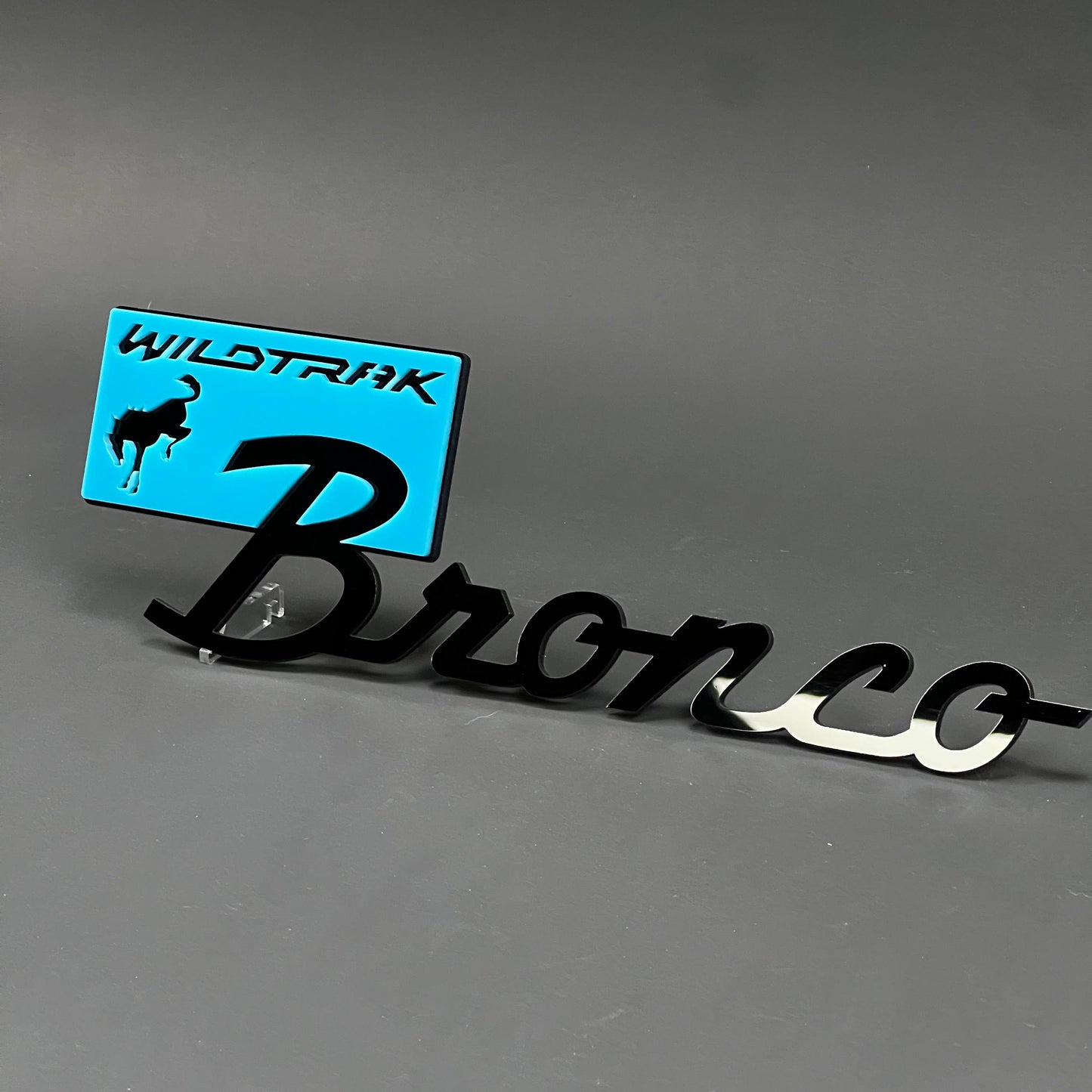 1PC Bronco Wildtrak (Blue) 3D Acrylic Badge - Car Truck Emblem Fender Tailgate Trunk Sticker