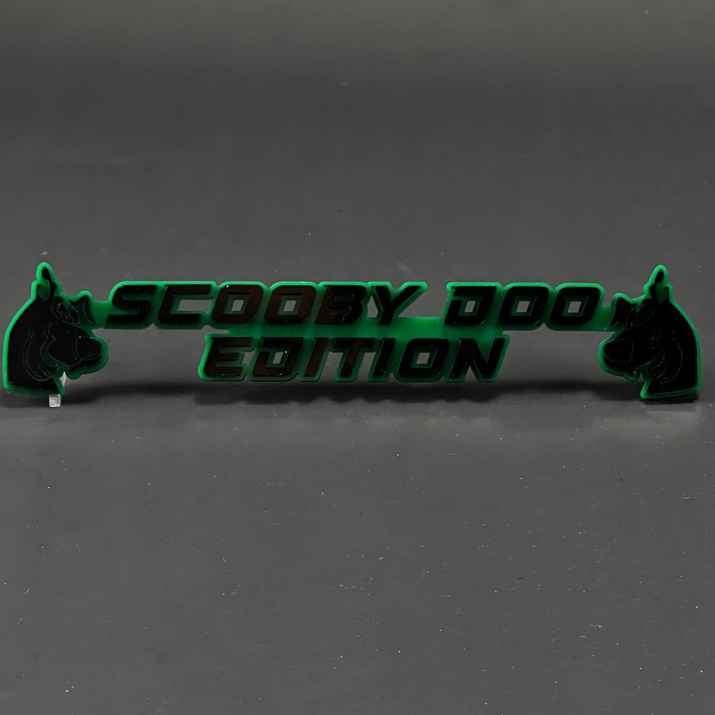 1PC SCOOBY DOO EDITION 3D Acrylic Badge - Car Truck Emblem Fender Sticker