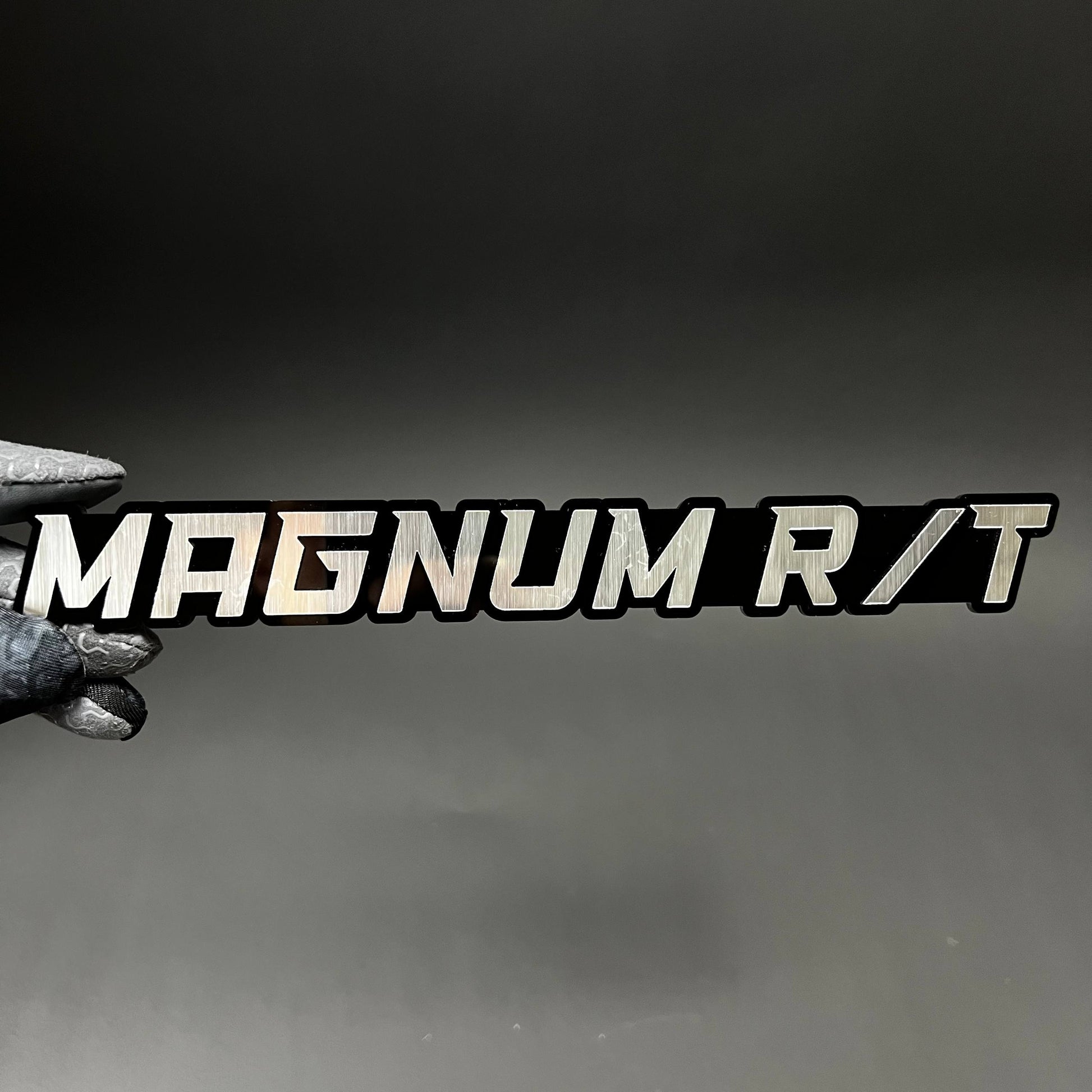 1PC MAGNUM R/T 3D Acrylic Badge - Car Truck Emblem Fender Tailgate Trunk Sticker