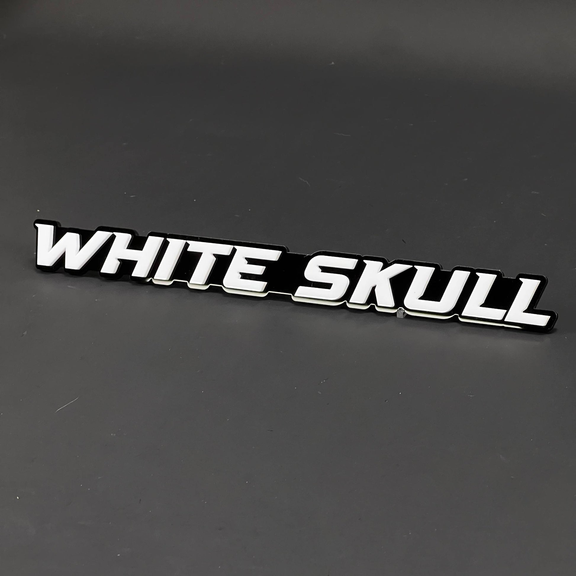 1PC WHITE SKULL 3D Acrylic Badge - Car Truck Emblem Fender Sticker