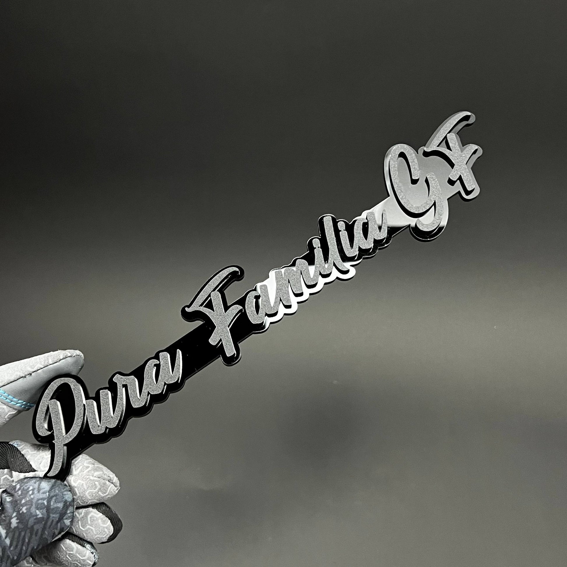 1PC Pura Familia GF 3D Acrylic Badge - Car Truck Emblem Fender Sticker
