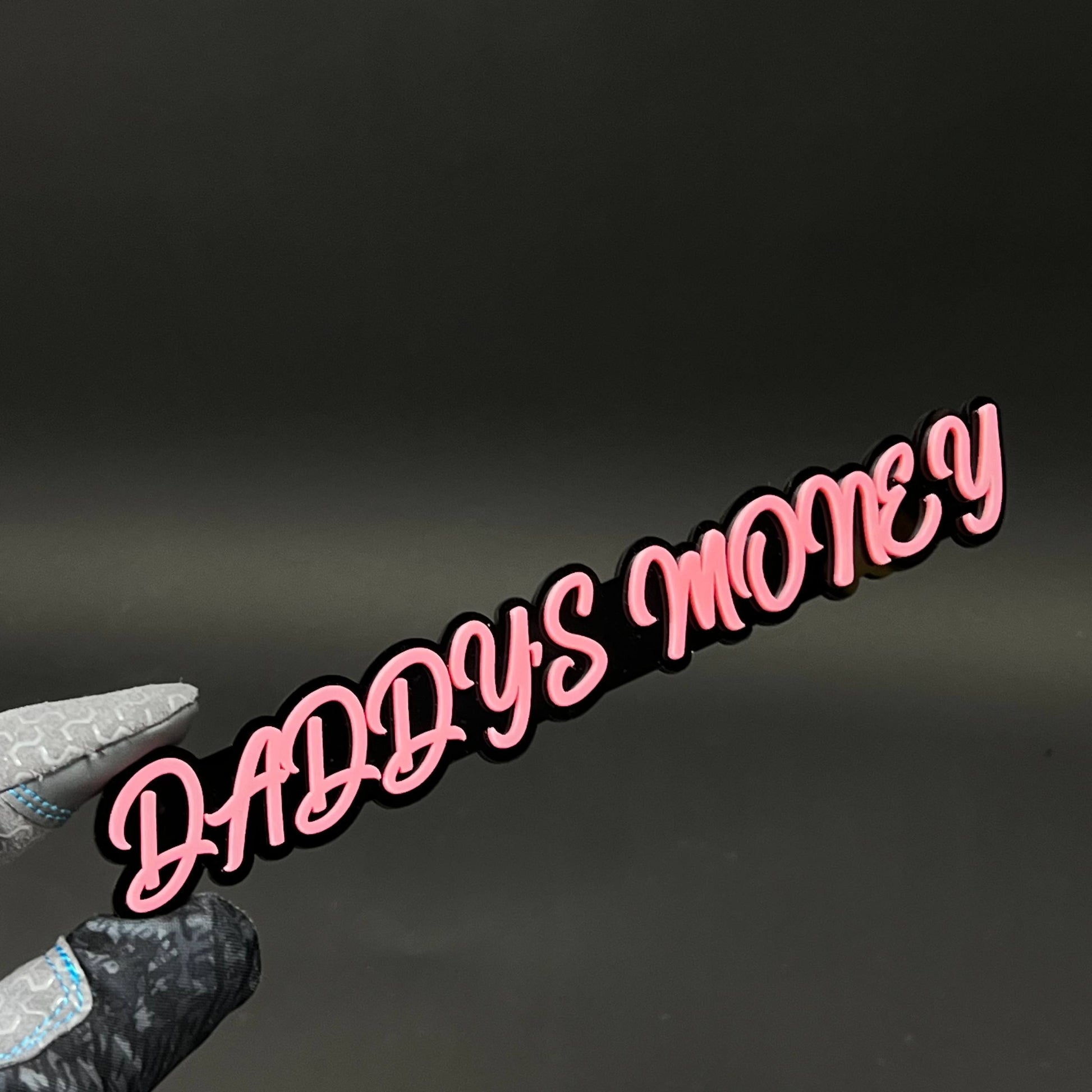 1PC DADDYS MONEY 3D Acrylic Badge - Car Truck Emblem Fender Sticker
