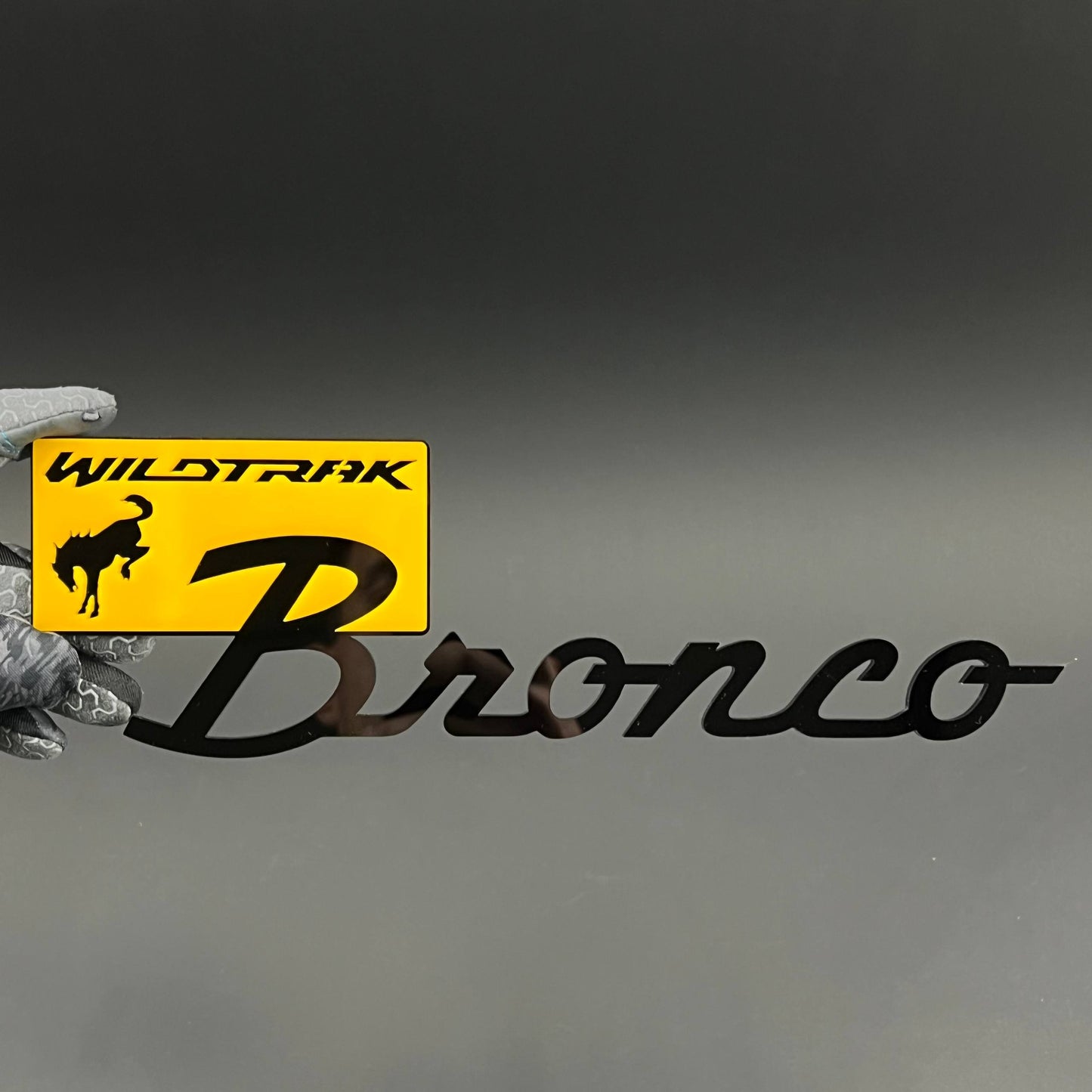 1PC Bronco Wildtrak (Yellow) 3D Acrylic Badge - Car Truck Emblem Fender Tailgate Trunk Sticker