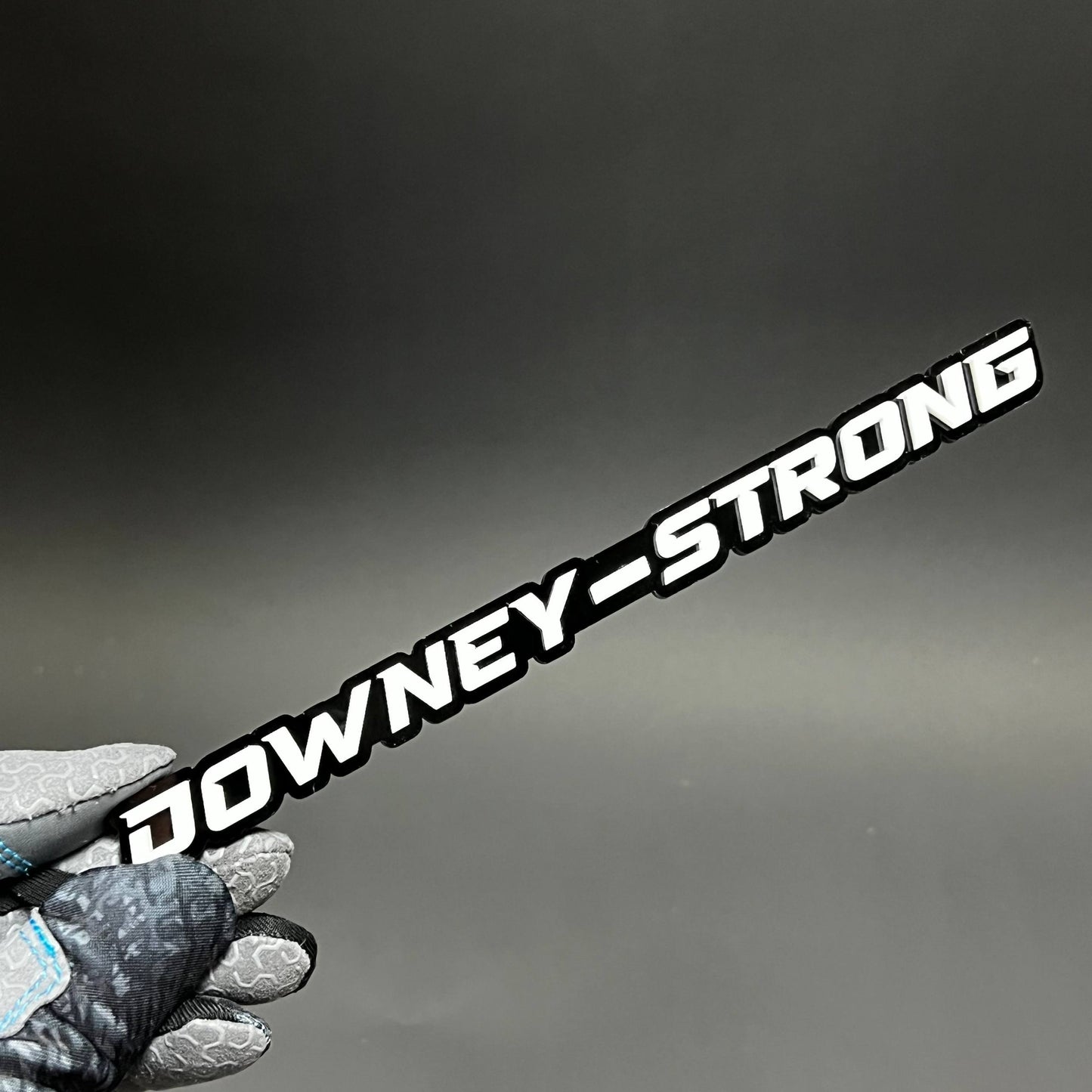 1PC DOWNEY-STRONG 3D Acrylic Badge - Car Truck Emblem Fender Sticker