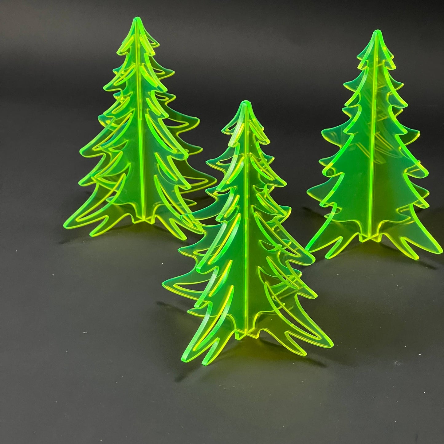 1PC Christmas Tree 3D Acrylic Badge - Car Truck Emblem Fender Sticker