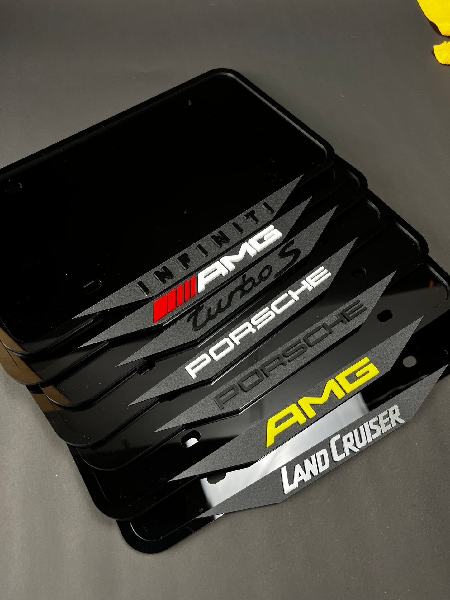 1PC AMG / Porsche / Land Cruiser 3D Acrylic Car Badge - Fender Emblem