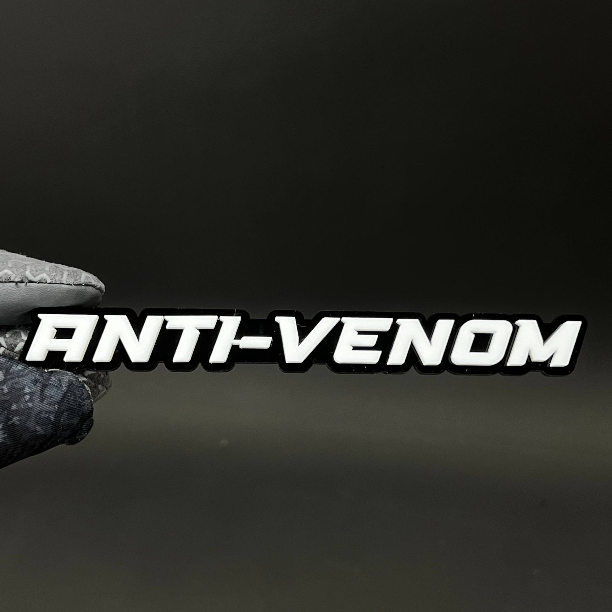 1PC ANTI-VENOM 3D Acrylic Badge - Car Truck Emblem Fender Tailgate Trunk Sticker